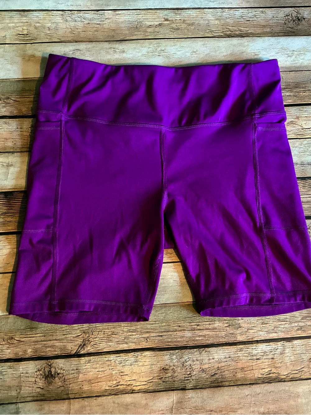 Women’s Athletic Works Bike Shorts bundle with pockets purple black floral Large - Picture 2 of 4